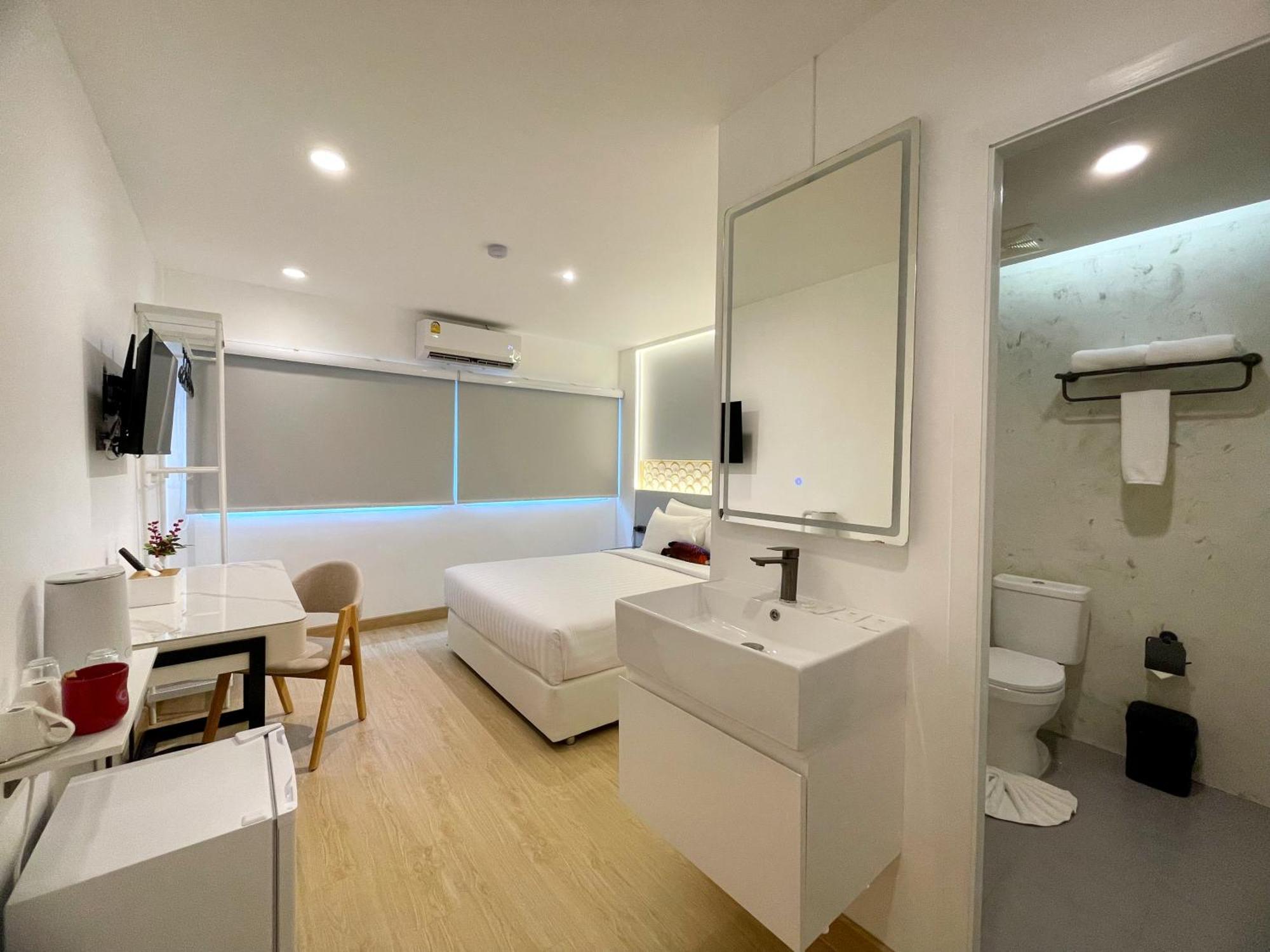 Апарт готель Arawana Express Sukhumvit 22 Бангкок Екстер'єр фото